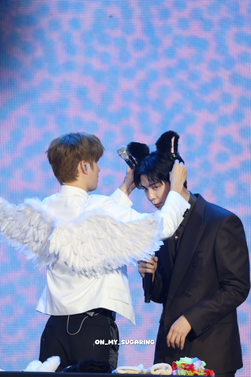 on_my_sugaring's tweet image. 251128 왕왕즈 🐱🐶
#NCT127 #쟈니 #JOHNNY #정우 #JUNGWOO
#AprilFoolsDay #만우절