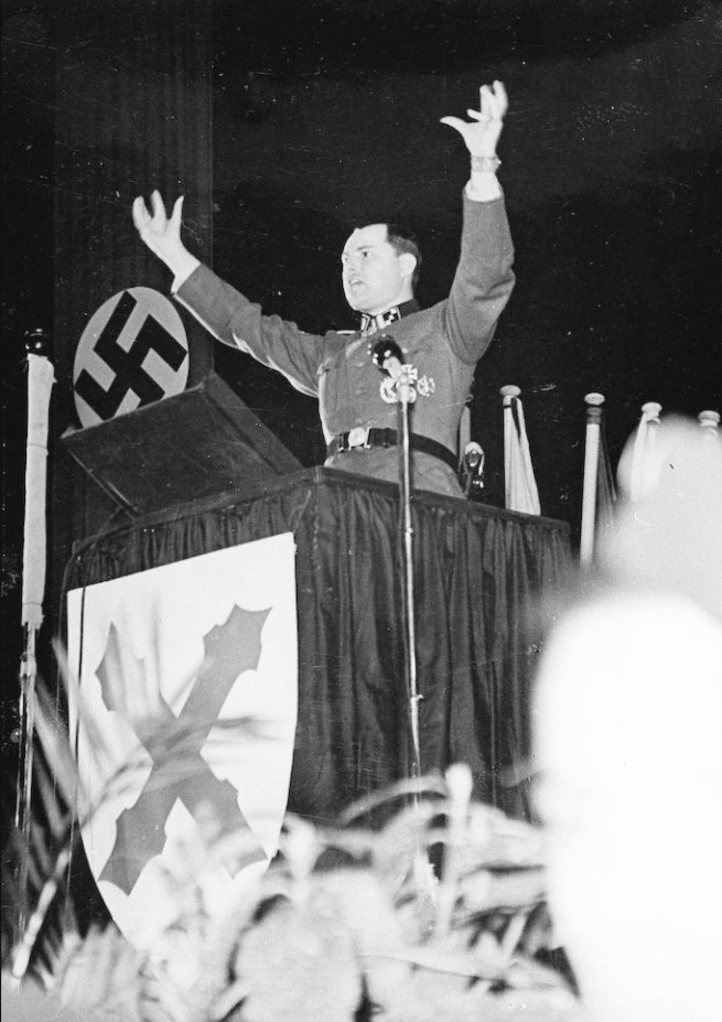 ᛣ.Nekrowaffen.ᛣ tweet media