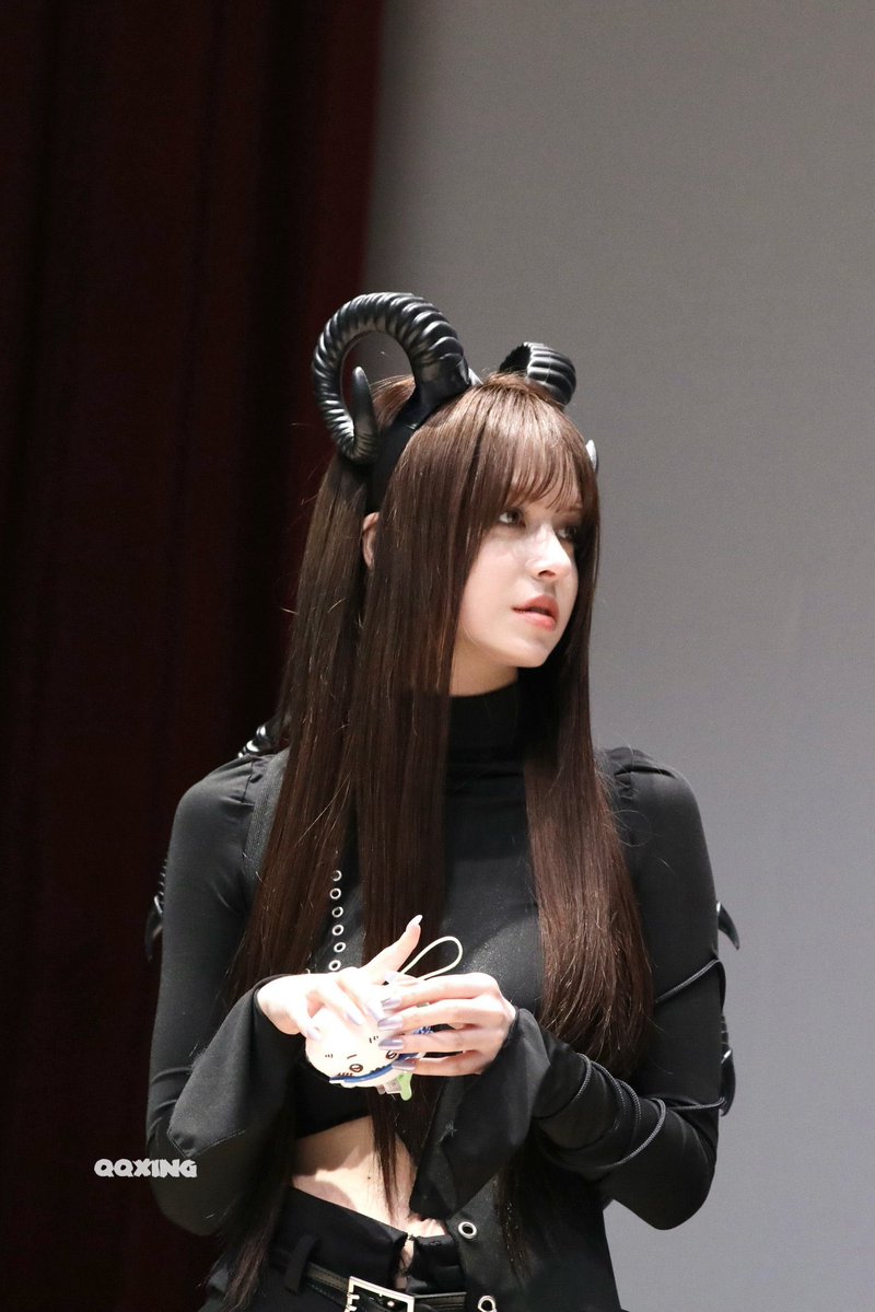 imnotqqxing tweet media