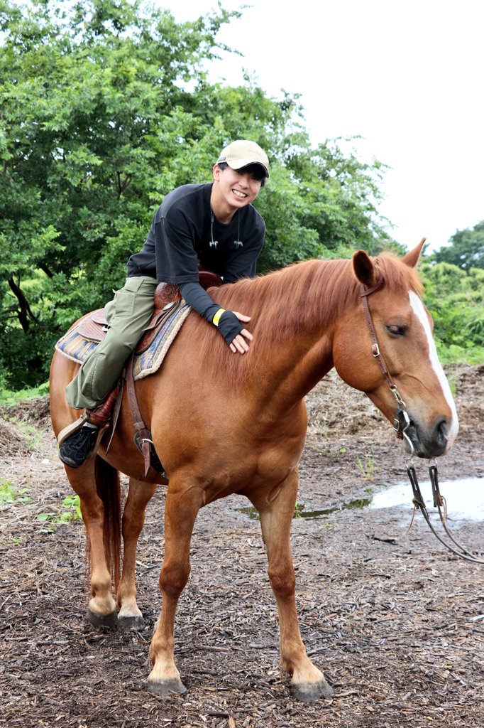 JUN_SAITOH_WHR's tweet photo. カントリー&amp;ウエスタン総合イベント
「WILD HONKY TONK 4th」まで
あと19日！！

ライフスタイルに何か１つでもアメリカの文化を取り入れてみませんか？

ライフスタイルの多くがアメリカになると僕みたいになっちゃうけどね🤠👍

[TwiPla] 
WILD HONKY TONK  4th
 https://t.co/DHXkJ812V6 https://t.co/XXPE2HcSMh