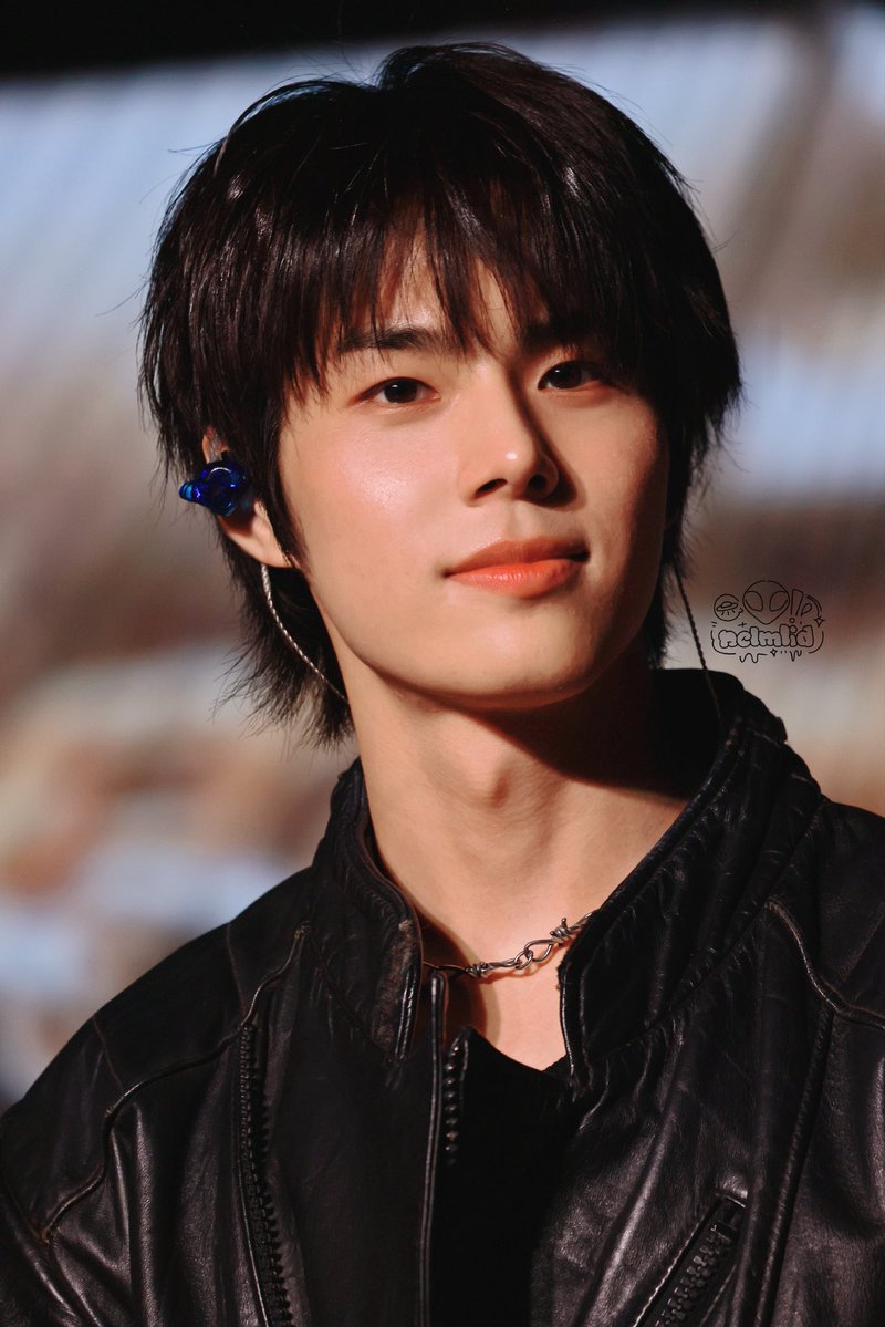 St0nesOu1833 tweet media