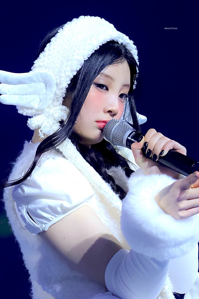 냐._.로 tweet media