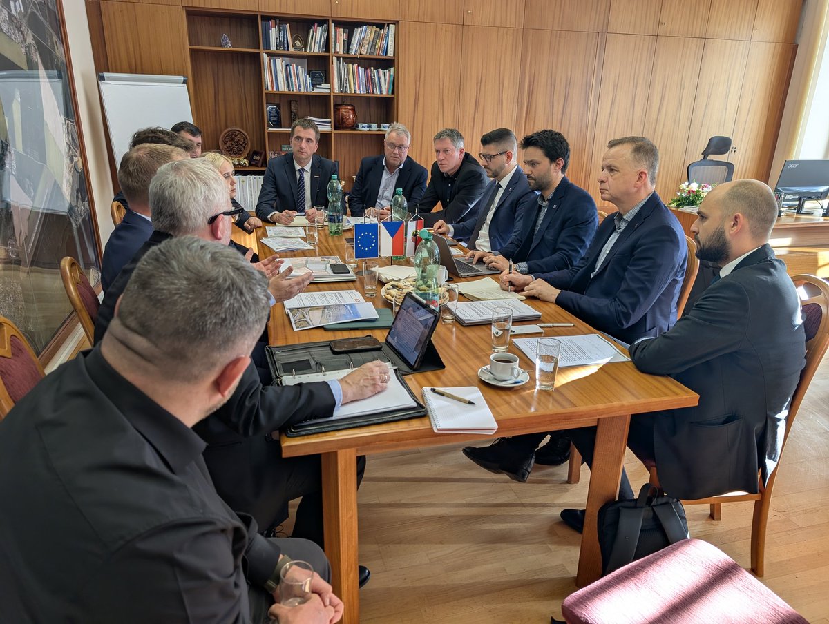 Lukáš Vlček 🇨🇿 tweet media