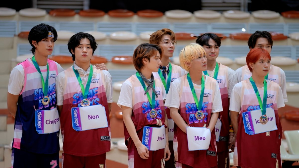 SHINE BOYS tweet media