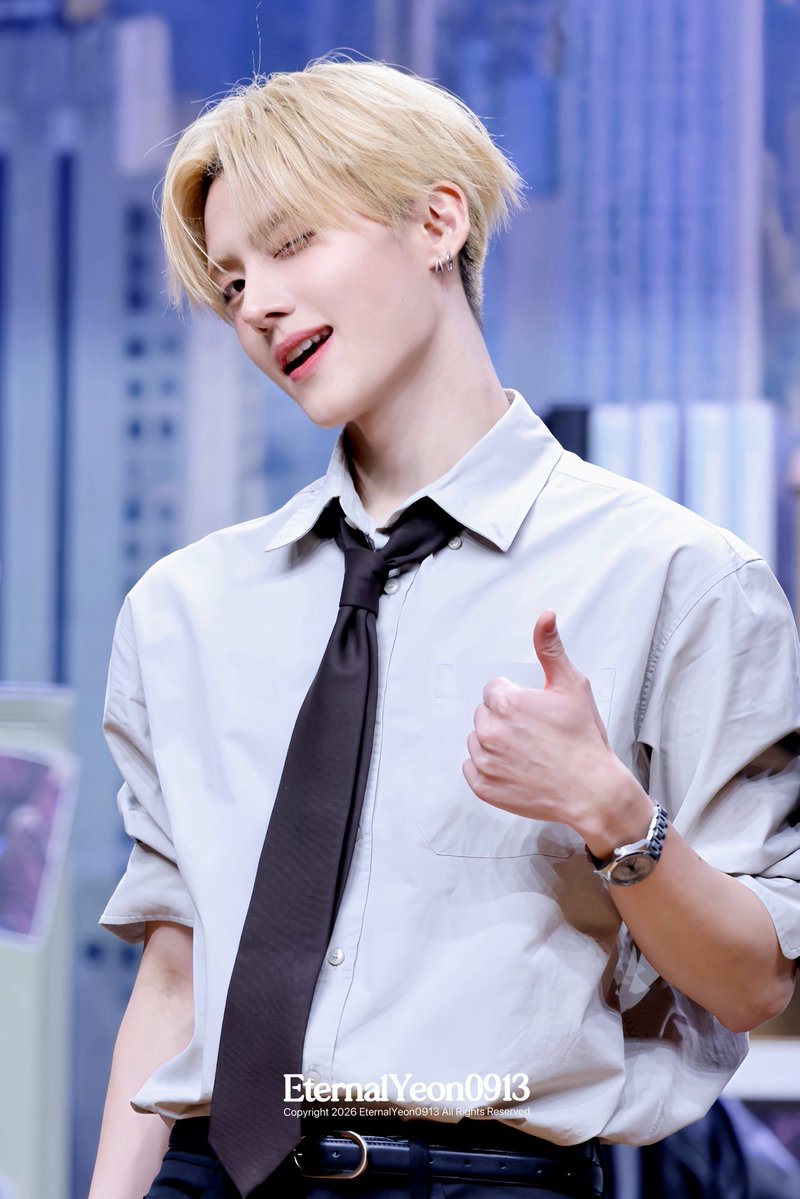 EternalYeon0913 tweet media