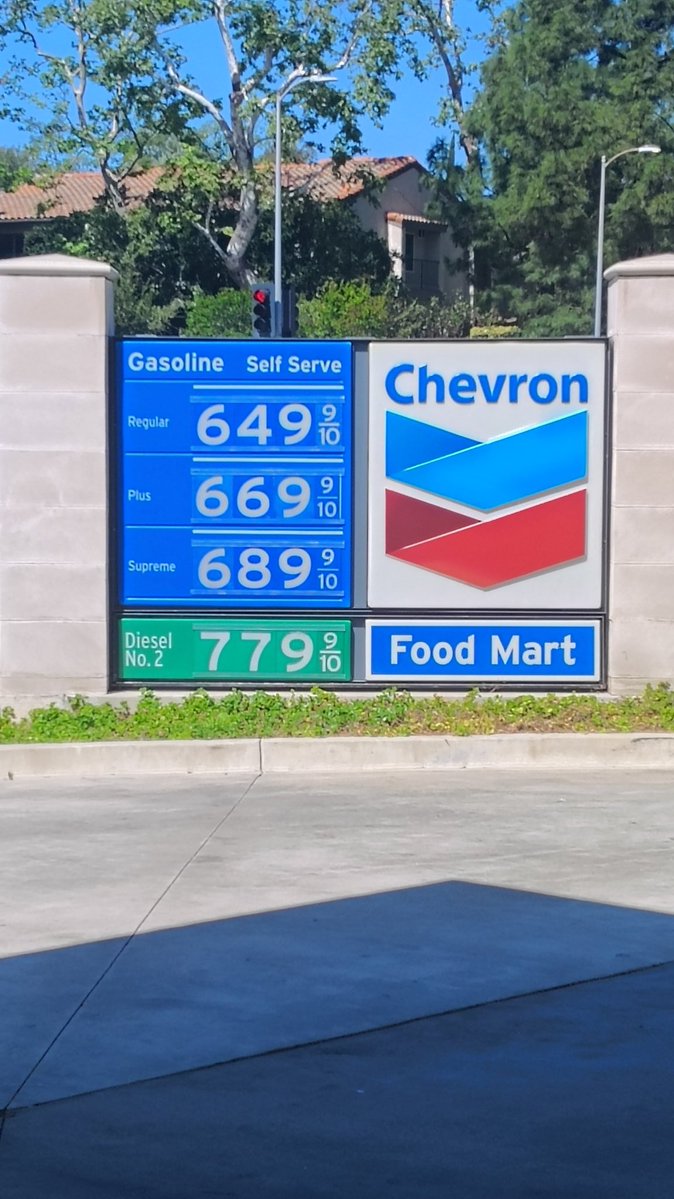 Casey Flanegin tweet media