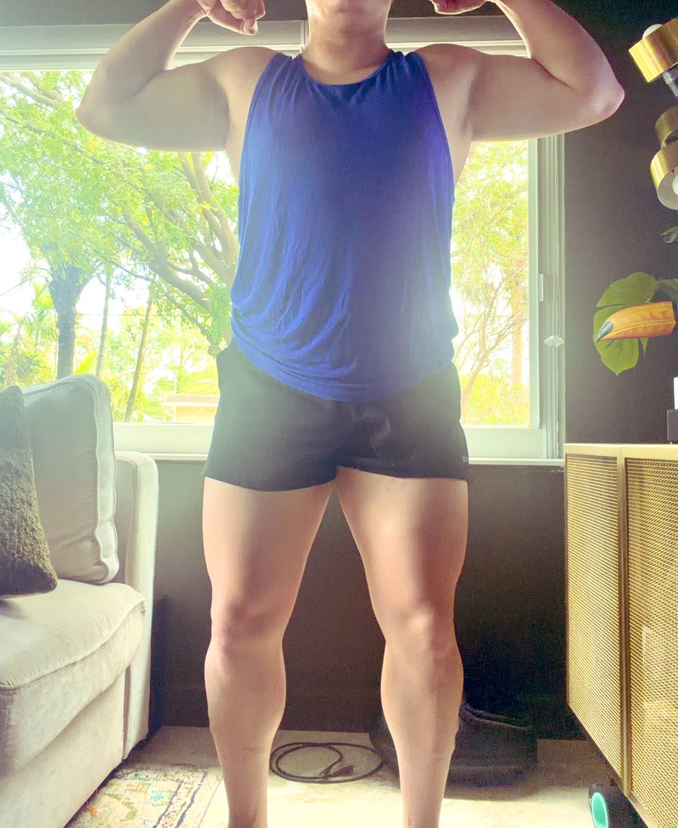 JK305_'s tweet photo. Been a while… and I bulked the fuck up 😅 https://t.co/B6YnkZXTye