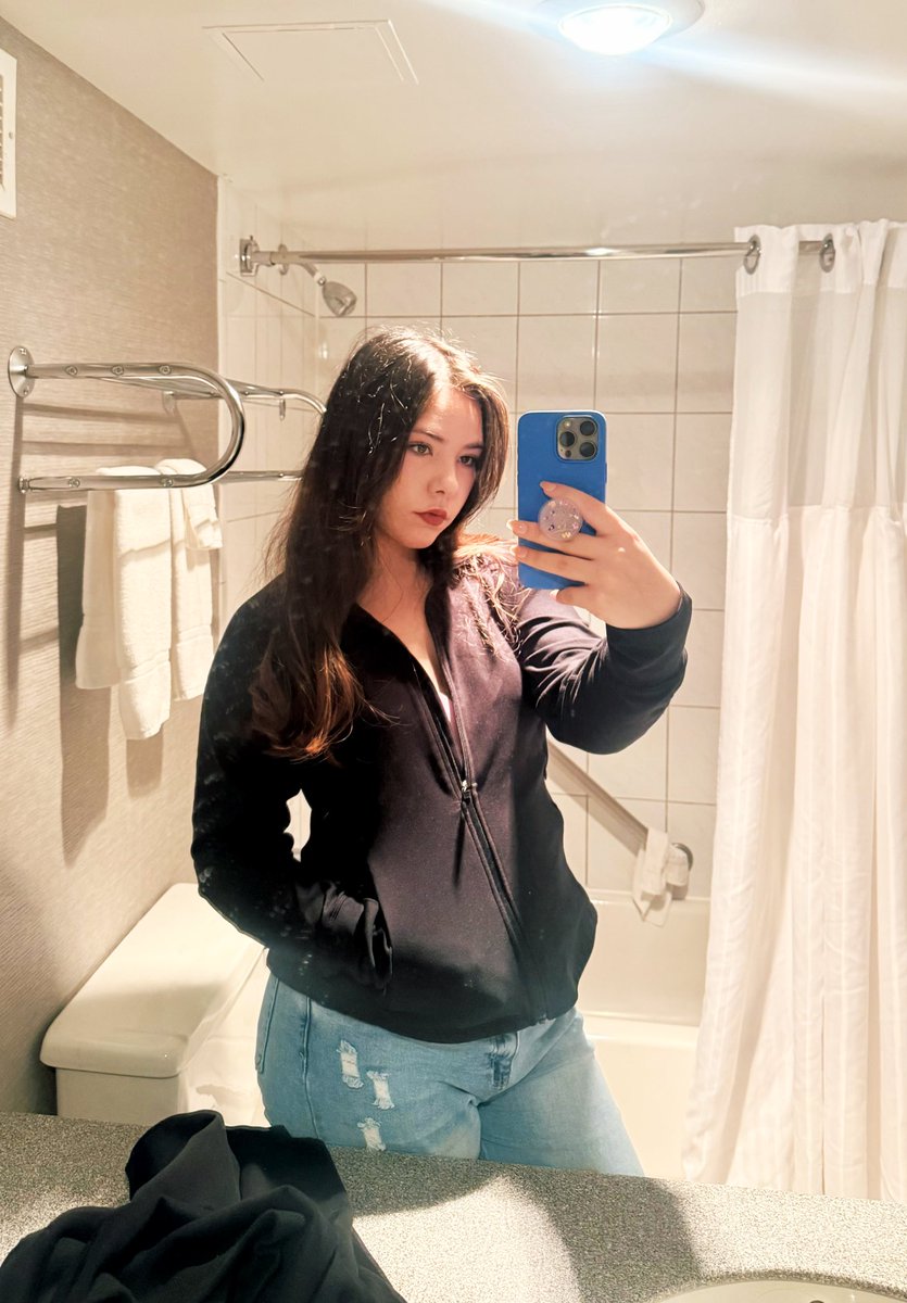 cynsitive tweet media