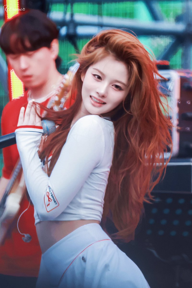 250524
❤️‍🔥

#AprilFoolsDay #만우절
#설윤 #SULLYOON
#엔믹스 #NMIXX