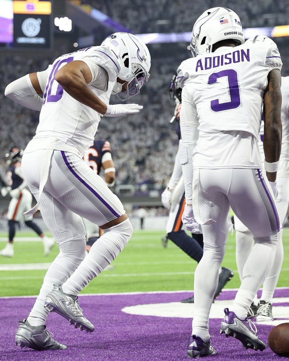 VikingzFanPage tweet media