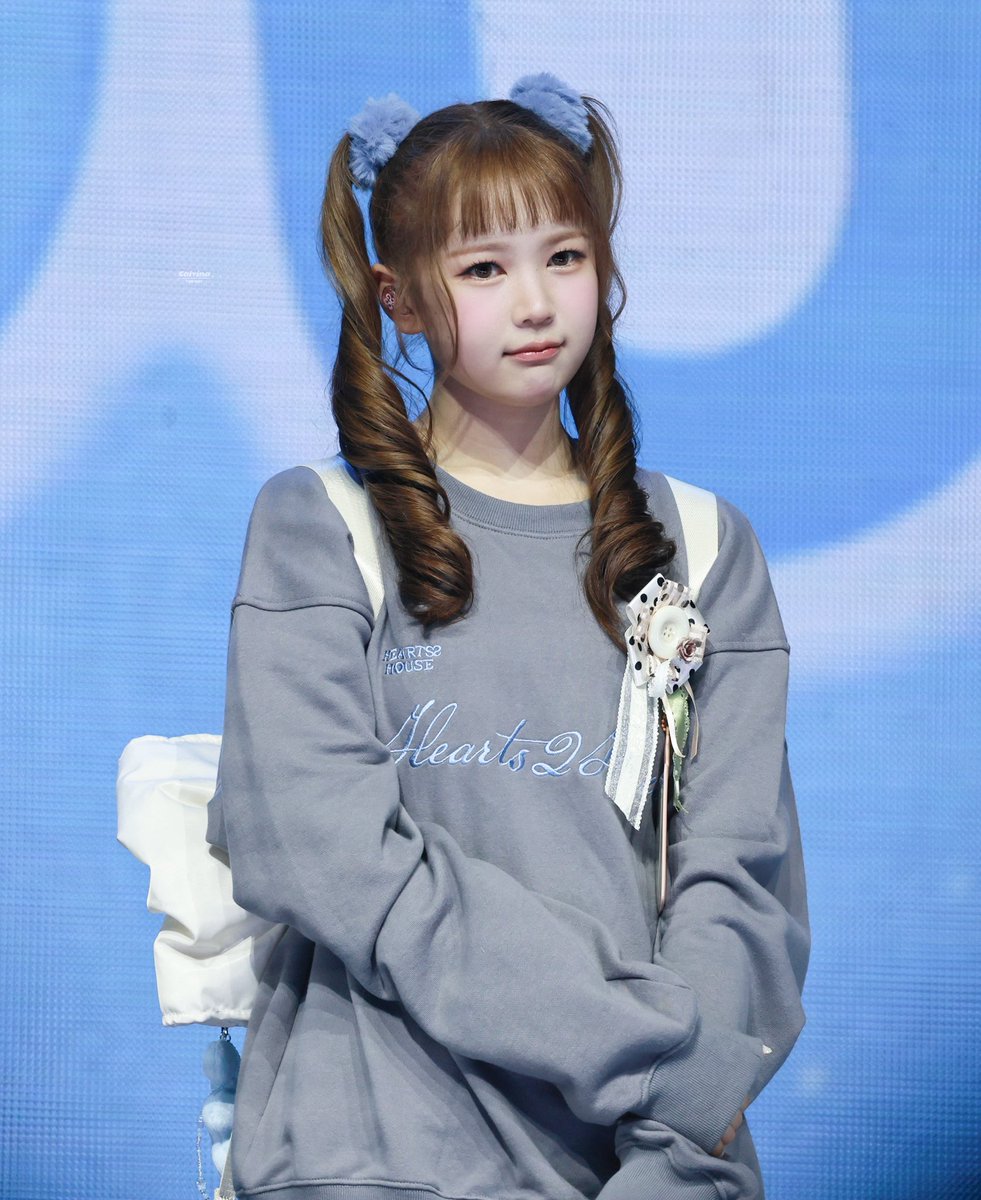 Calvina_ tweet media