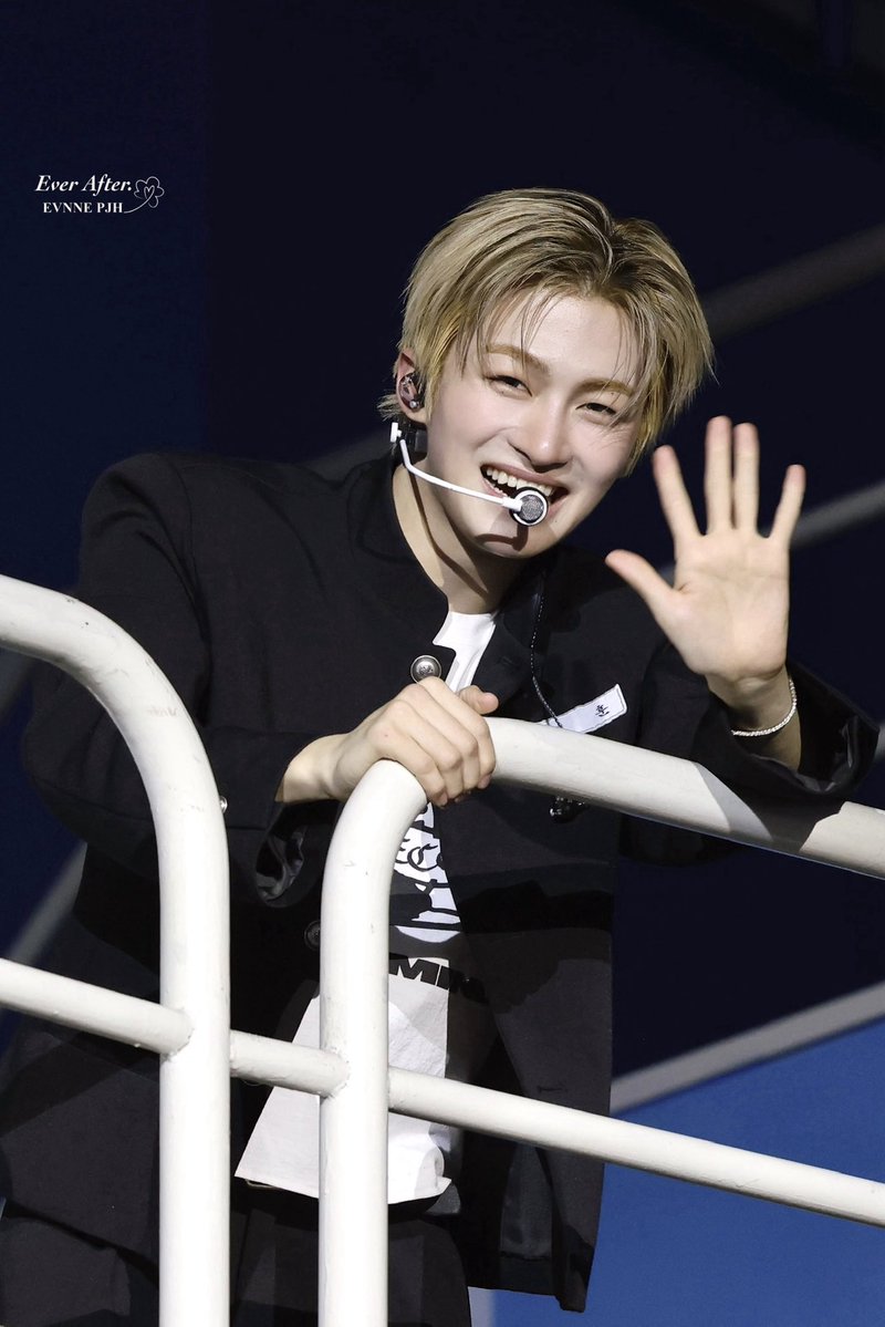 이후ʚ🧸ɞ tweet media