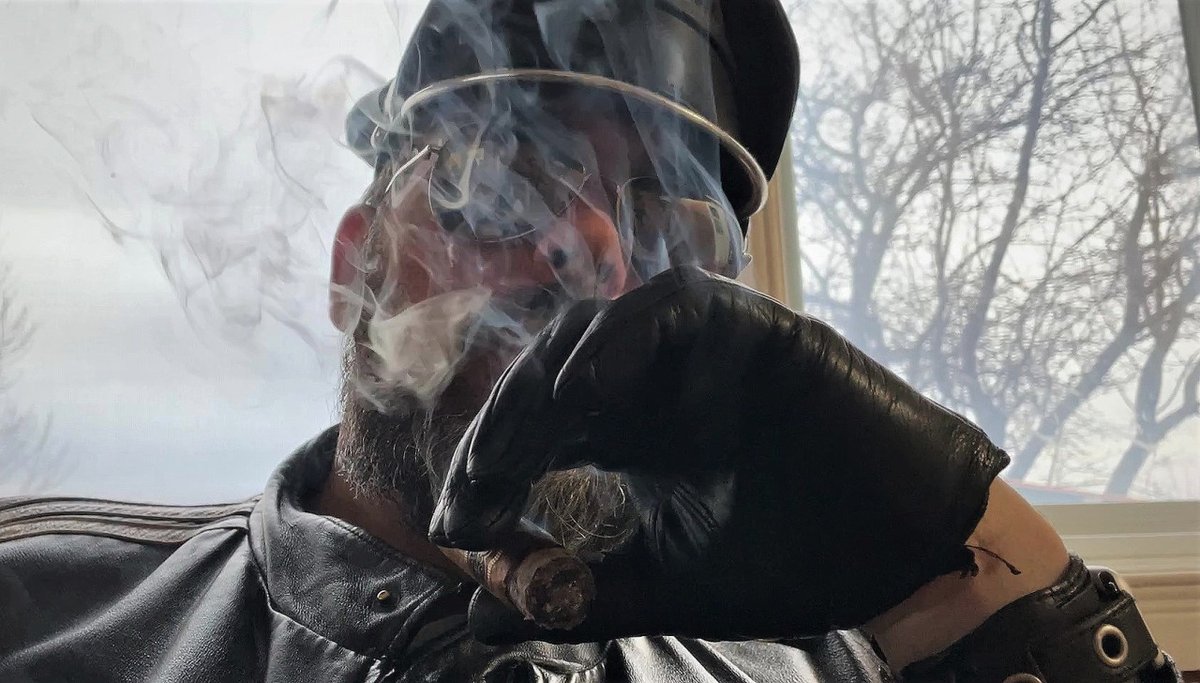 CigarBeards tweet media