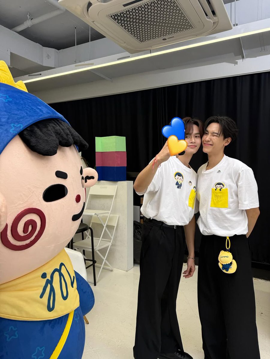 🐣RoS_ไป๋เนี่ยนะหน้าเหมือนลูกเป็ด☀️🌙💫 tweet media