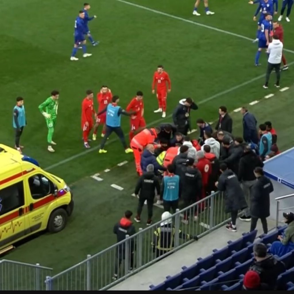 Yağız Sabuncuoğlu tweet media