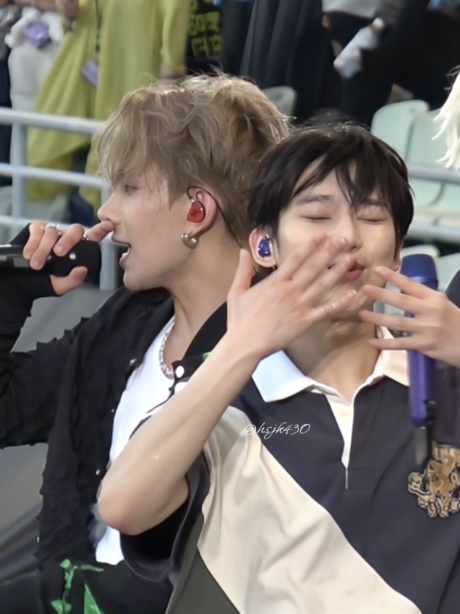 🥂heesun🎀 tweet media