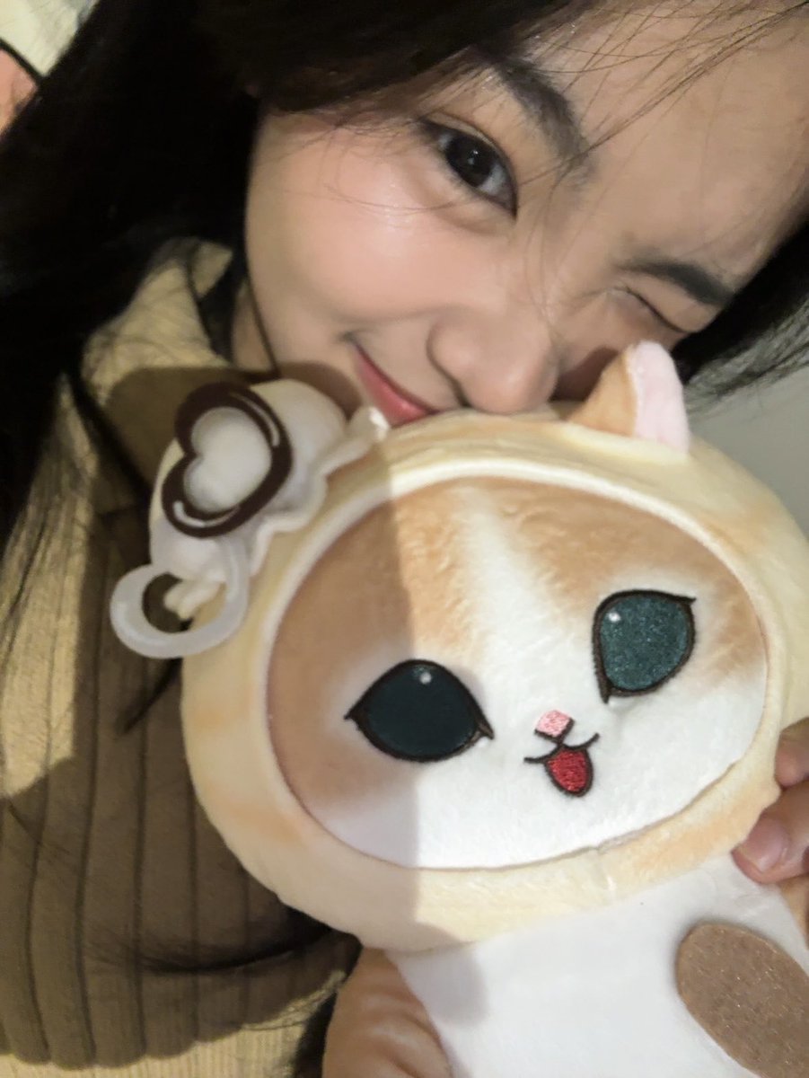 Catherina Vallencia tweet media