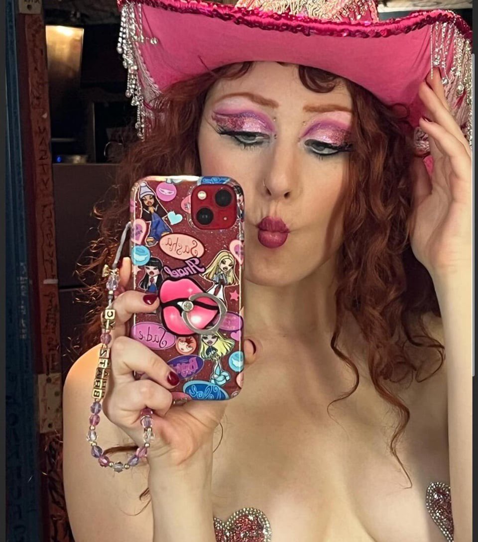 Hypnotized Simpies😵‍💫 tweet media