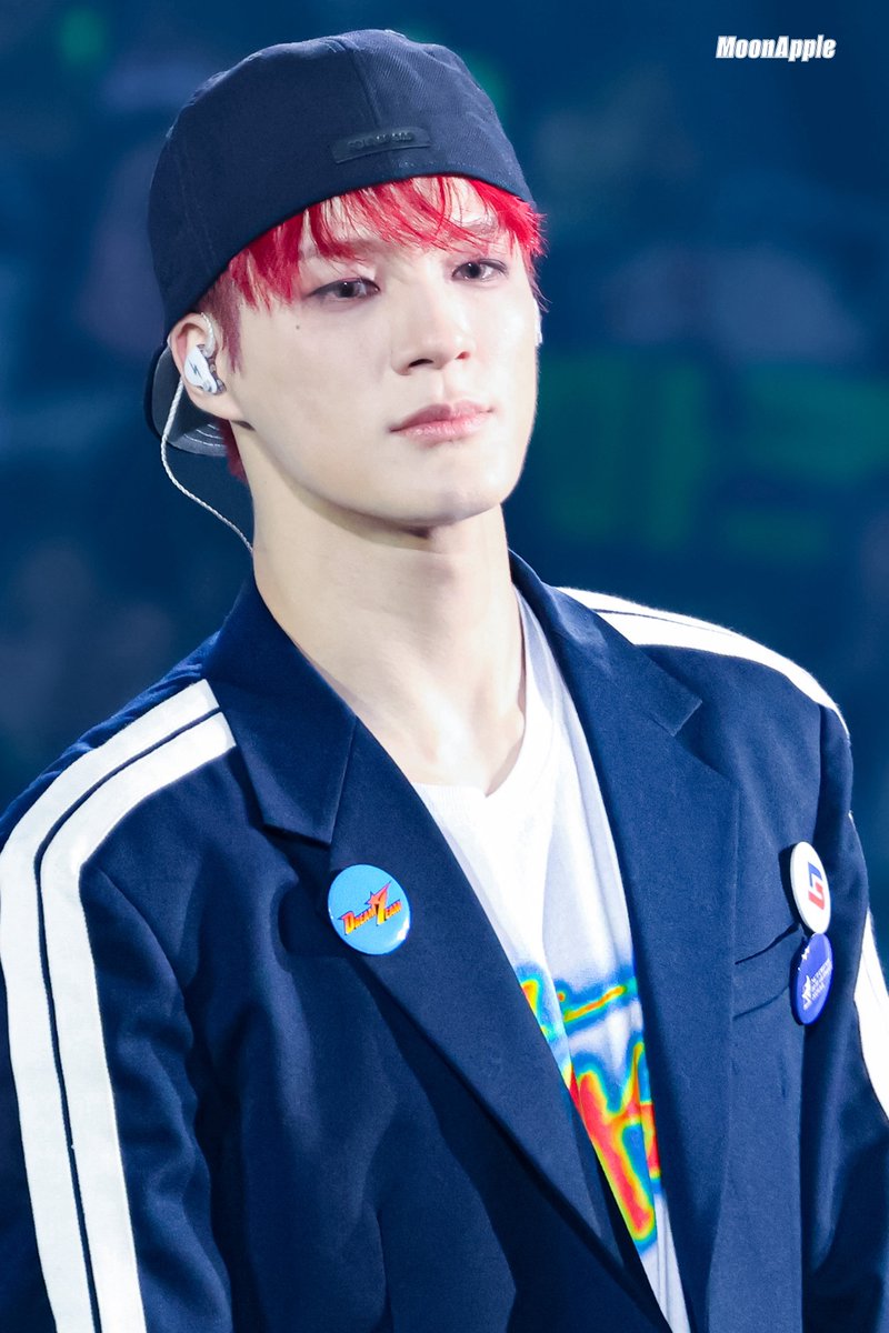 𝐌𝐨𝐨𝐧𝐀𝐩𝐩𝐥𝐞 tweet media