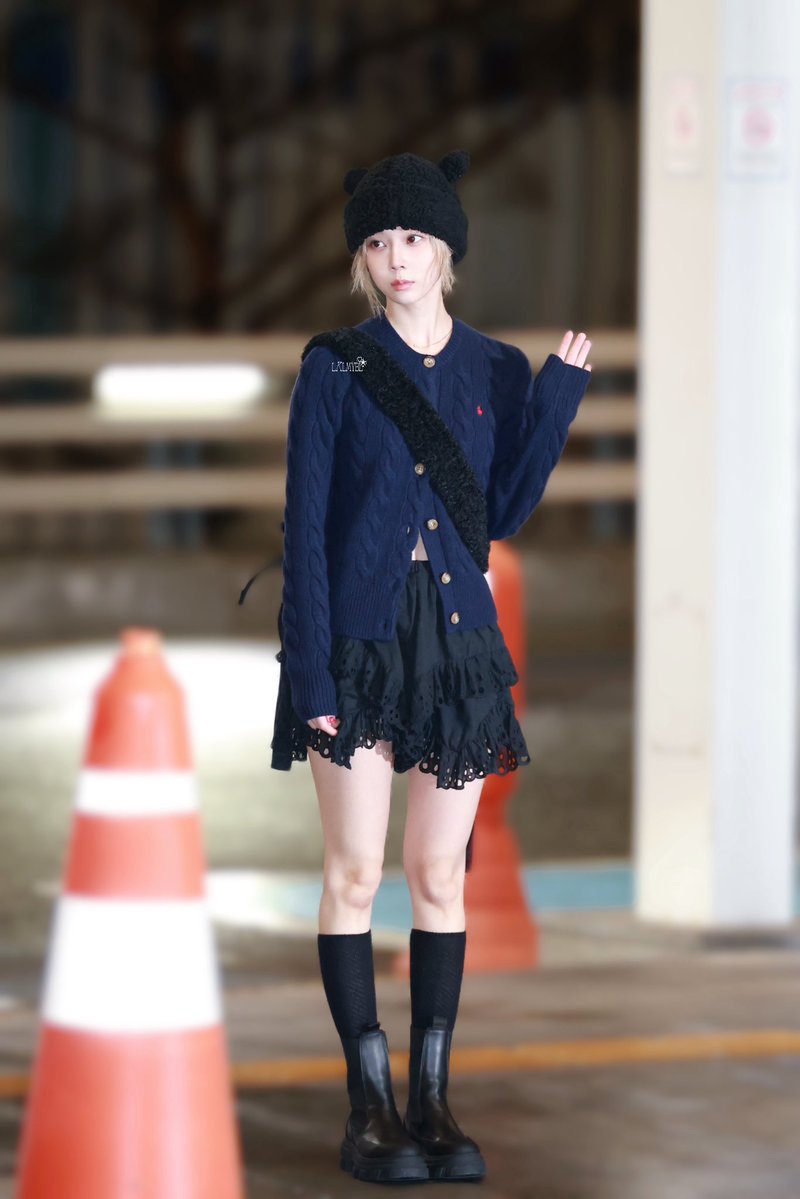 栗壳里面有板栗 tweet media