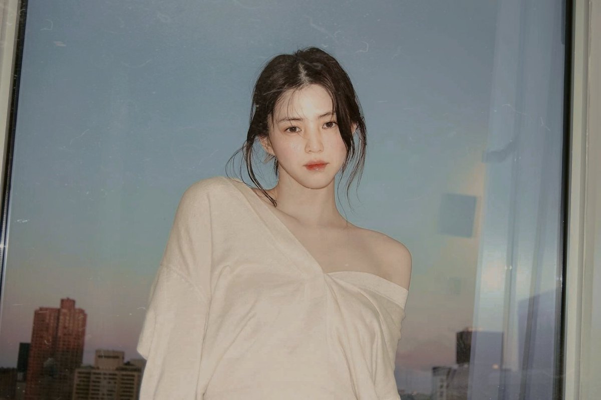 𝒊𝒗𝒚. tweet media