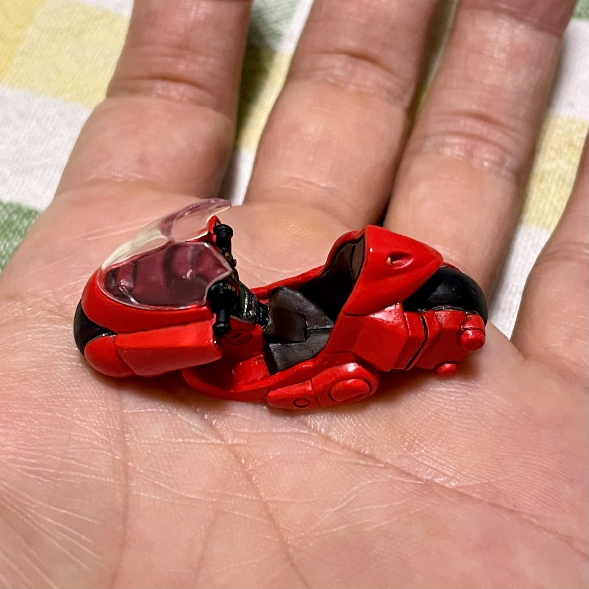 とむそん tweet media