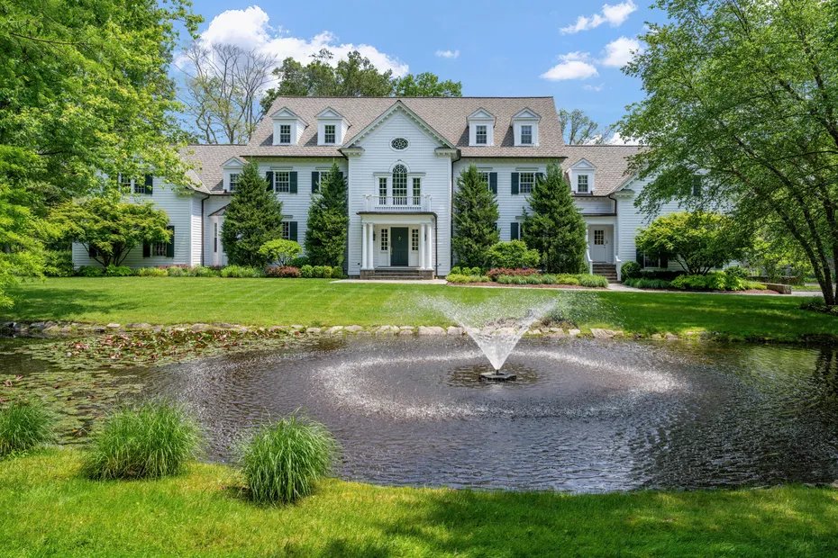 thepondandlake's tweet image. This is your sign to get your pond summer-ready 💧🌞

#purchaseny #purchasenewyork #pondwater #naturalpond #waterfeature #pondfountain