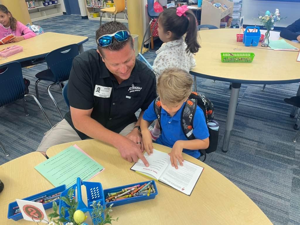 SLESeahawks's tweet photo. We loved welcoming families to our media center to explore, learn, and enjoy reading together! https://t.co/3Y6VgNBRL0