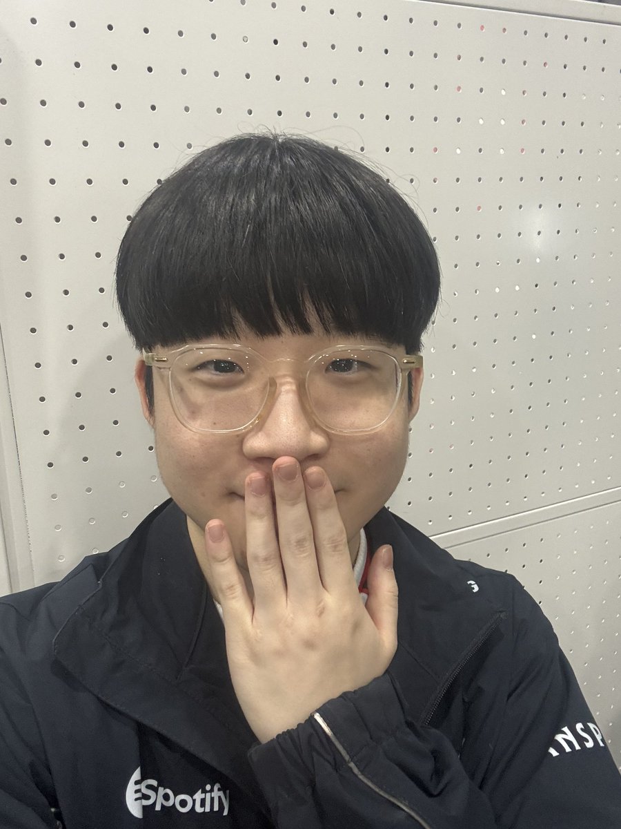 mob1zen's tweet photo. 저만 보기는 너무 귀엽잖아요

#T1 #Proud #Bliss #Zest https://t.co/tq0ASHAsU8