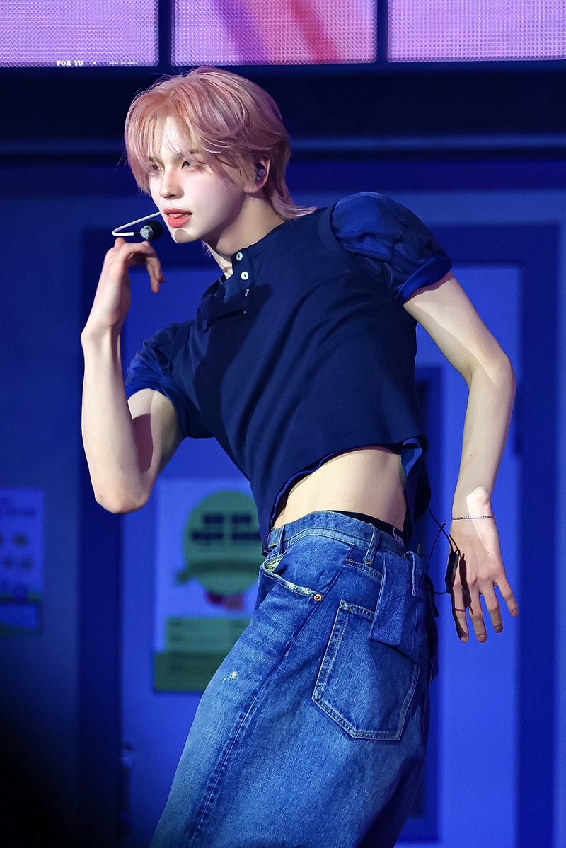 뽀유..♡ഒ tweet media