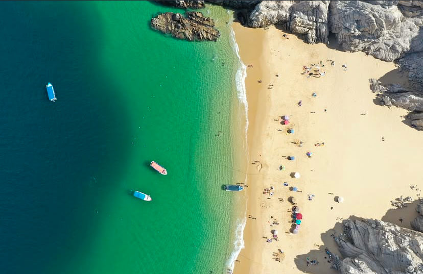 PuebloBonito's tweet image. There’s something about Cabo… 🌊
The breeze, the sunsets, the endless blue that stays with you 💙

More than a destination, it’s a feeling of freedom, beauty, and pure magic ✨

Once you experience it… you’ll never forget it.

#Cabo #Travel #SummerVibes
