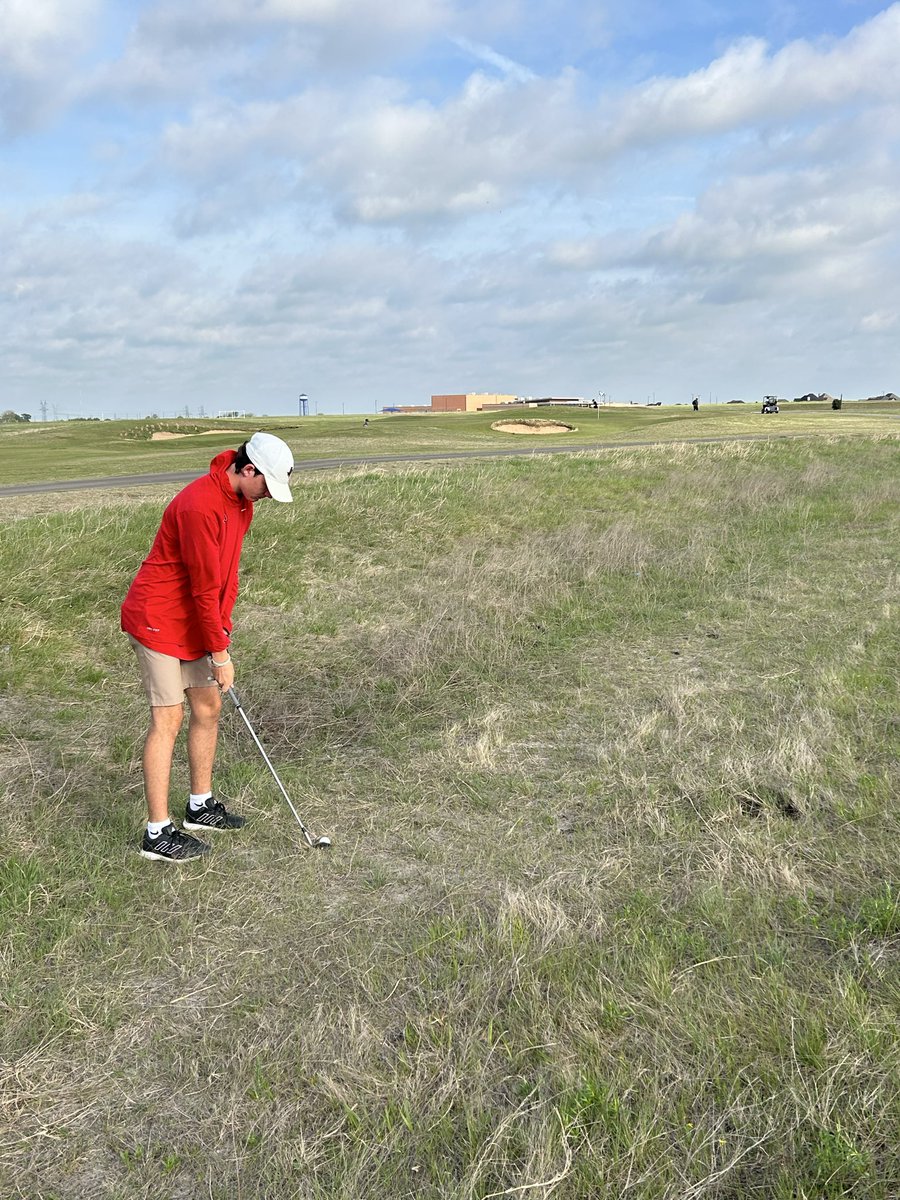 Redhawks Golf tweet media