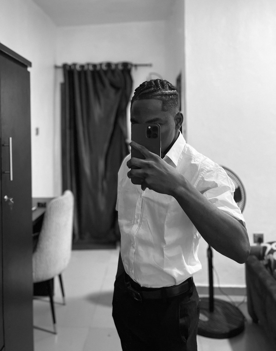 Kiki of Lagos tweet media