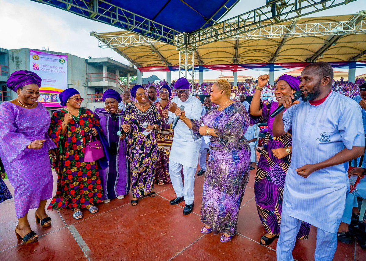 Babajide Sanwo-Olu tweet media