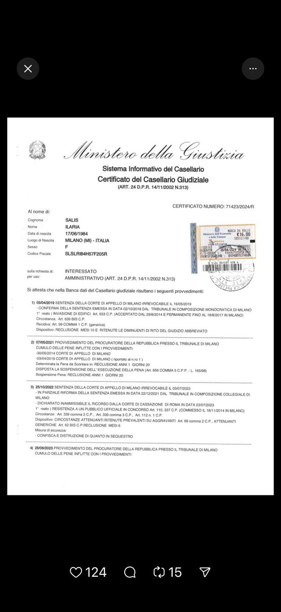 lucaotto's tweet photo. @fratotolo2 @SalisIlaria Bel CV comunque e si lamenta pure…. https://t.co/5HFC4AXtJh