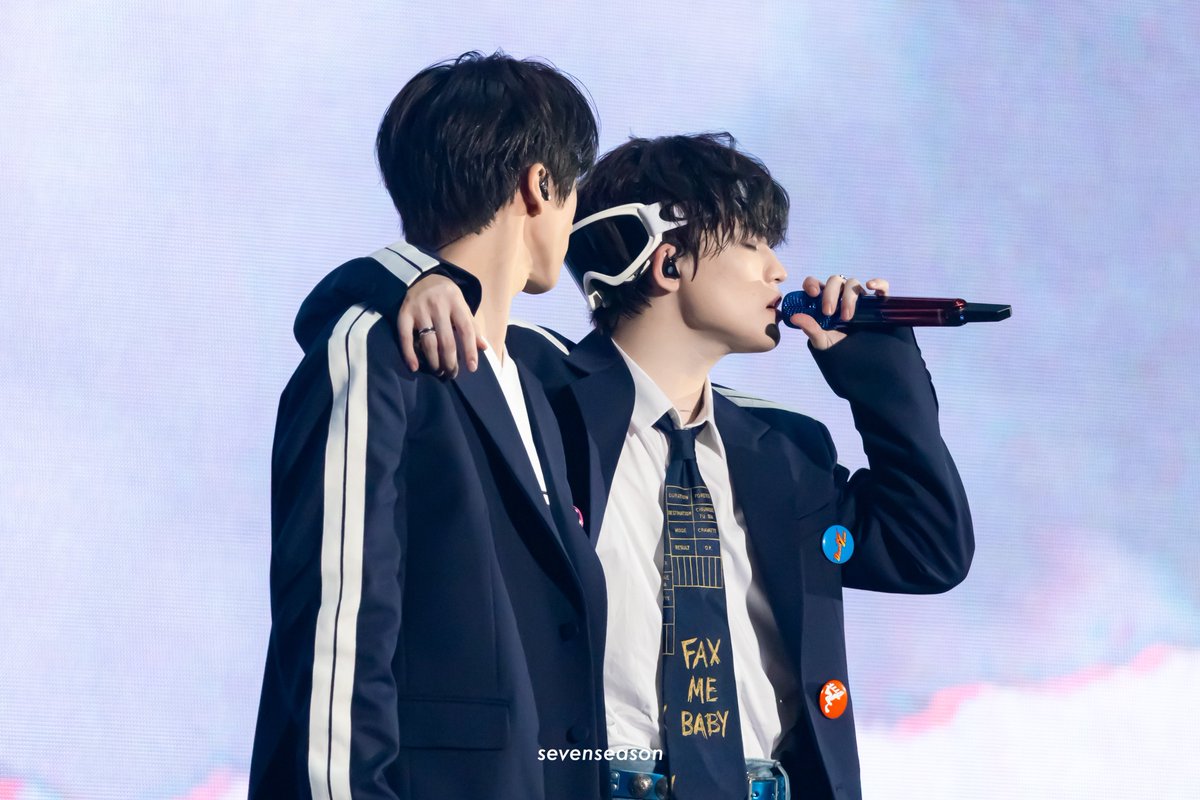 𝙨𝙨𝙨𝙨𝙨𝙨𝙨𝙚𝙖𝙨𝙤𝙣 tweet media