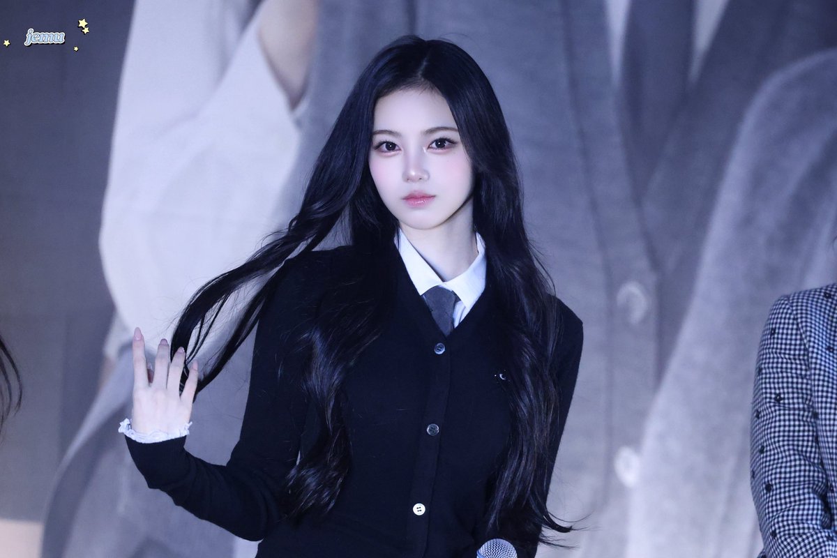 ᴊᴇᴍᴜ tweet media