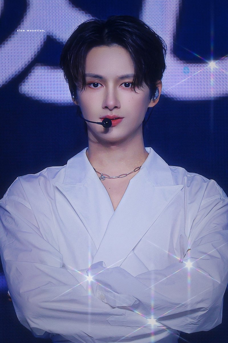 𝘀𝗹𝗼𝘄 𝗺𝗼𝘁𝗶𝗼𝗻. tweet media