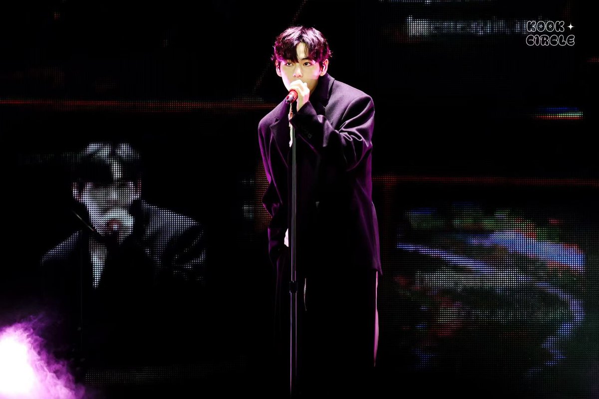 𝑲𝑶𝑶𝑲_𝑪𝒊𝒓𝒄𝒍𝒆🐰 tweet media