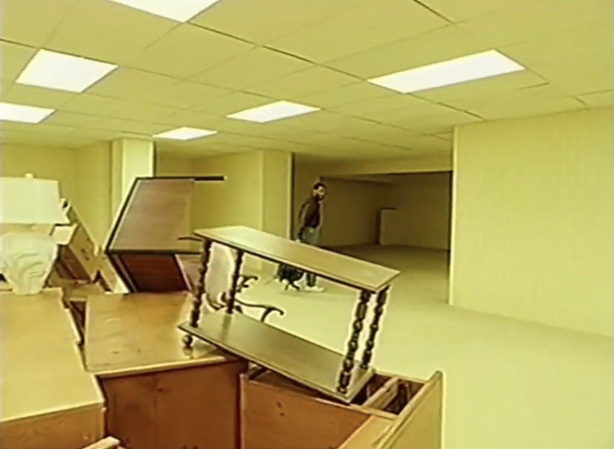 KaneHypeGuy's tweet image. Just like Kane Parsons’ Backrooms series, the film is not entirely cinematic and utilizes found footage elements! This film is going to be insane