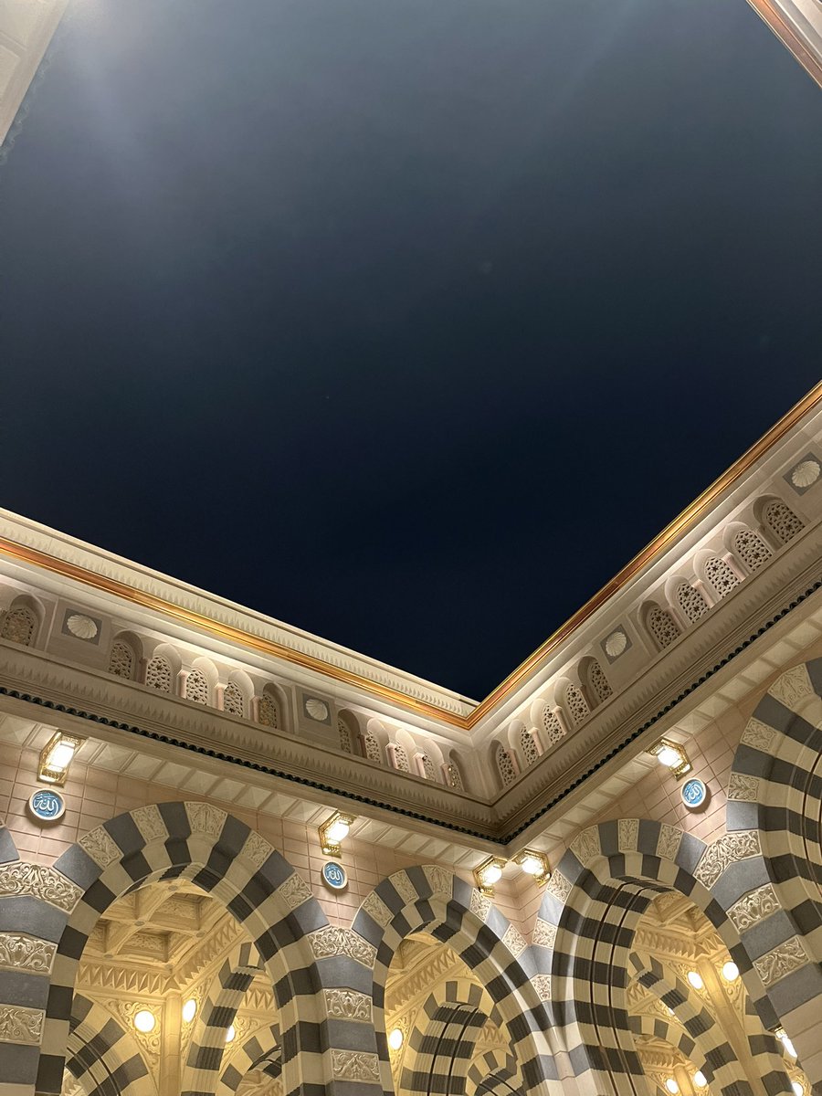 nyenyenye tweet media