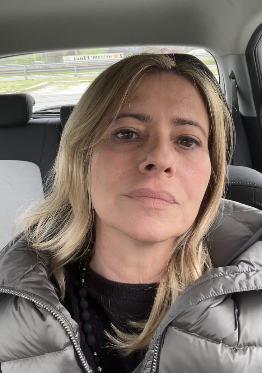 elasciami tweet media