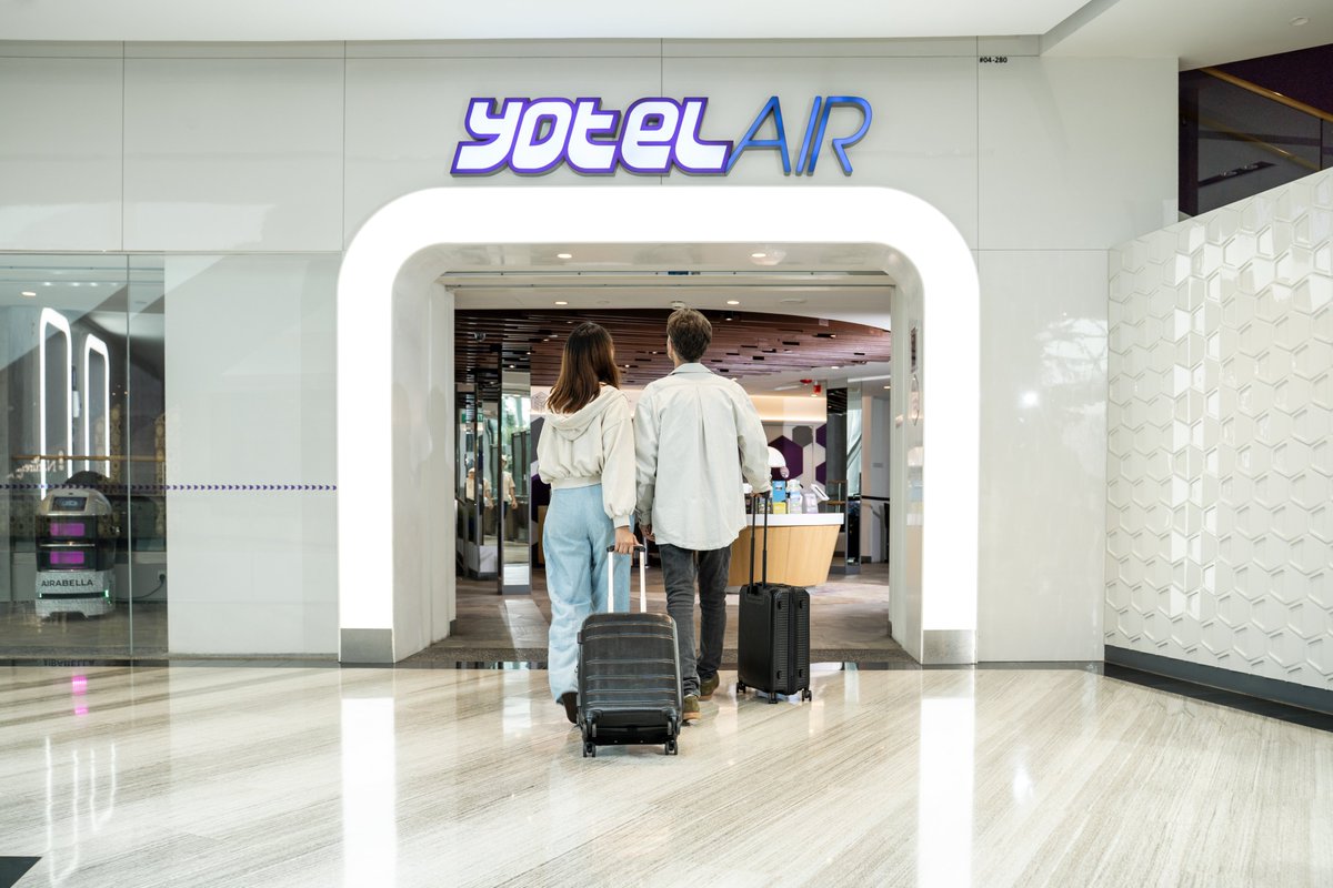 YotelHQ's tweet photo. Touching down in Singapore? Make your layover part of the adventure. Unwind at #YOTELAIRSingapore inside Jewel Changi Airport and turn travel time into recharge time. Same energy, new setting ✈️

#YOTELAIR https://t.co/m98Ydoxaat