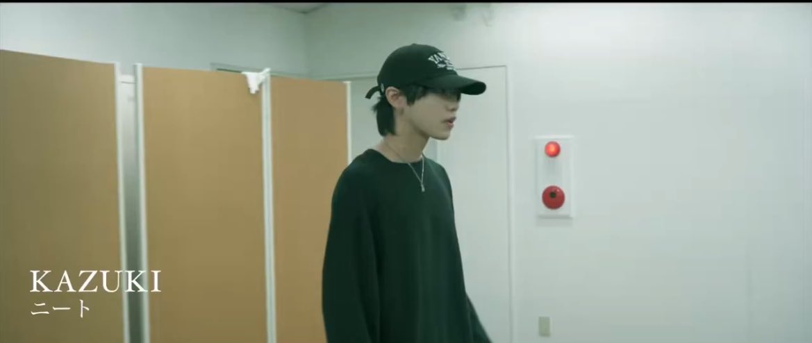 なおて tweet media