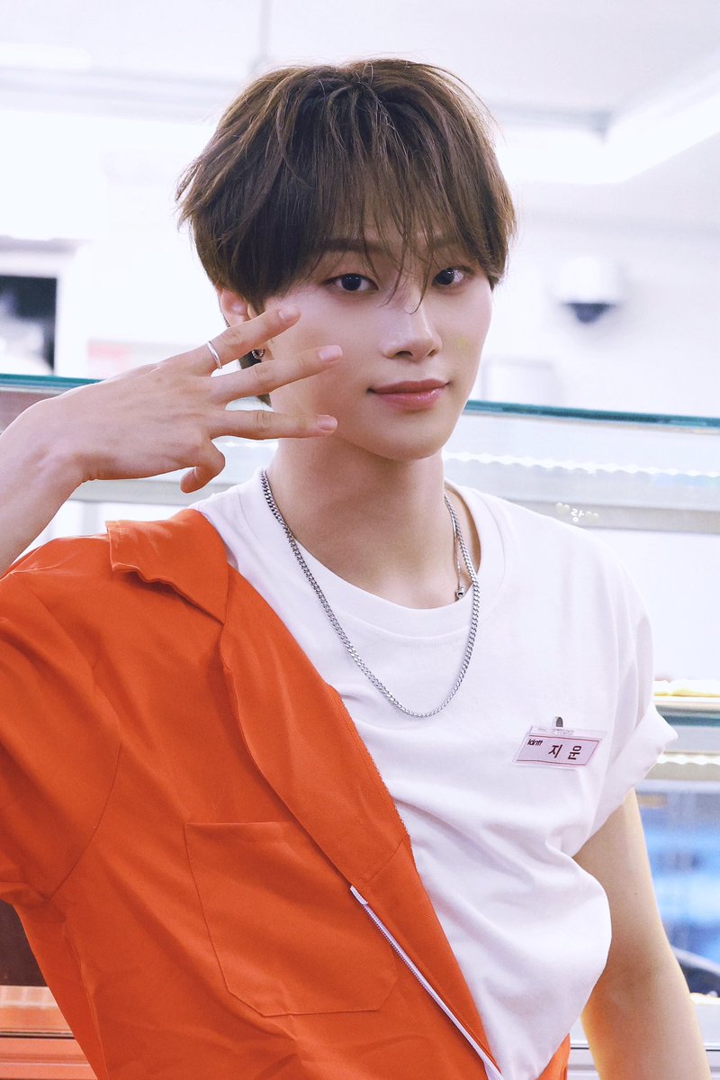 🤍랑🤍 tweet media