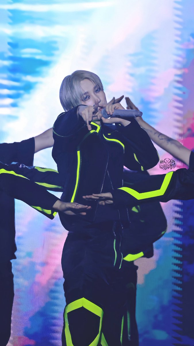 St0nesOu1833 tweet media