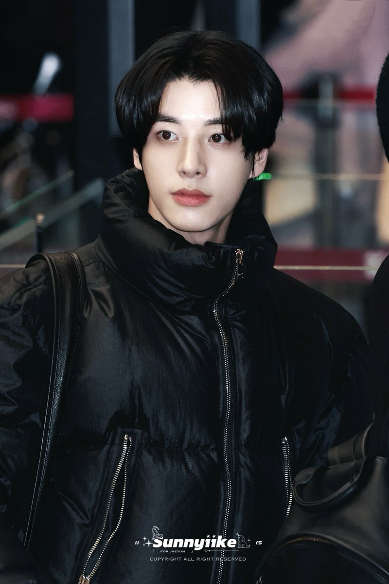 Sunnyiike tweet media