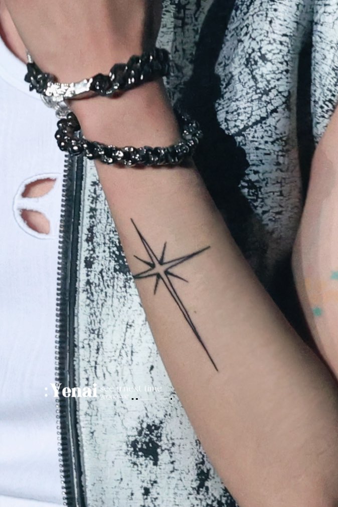 ❃ 𝖱𝗎𝗍𝗈🪶 tweet media