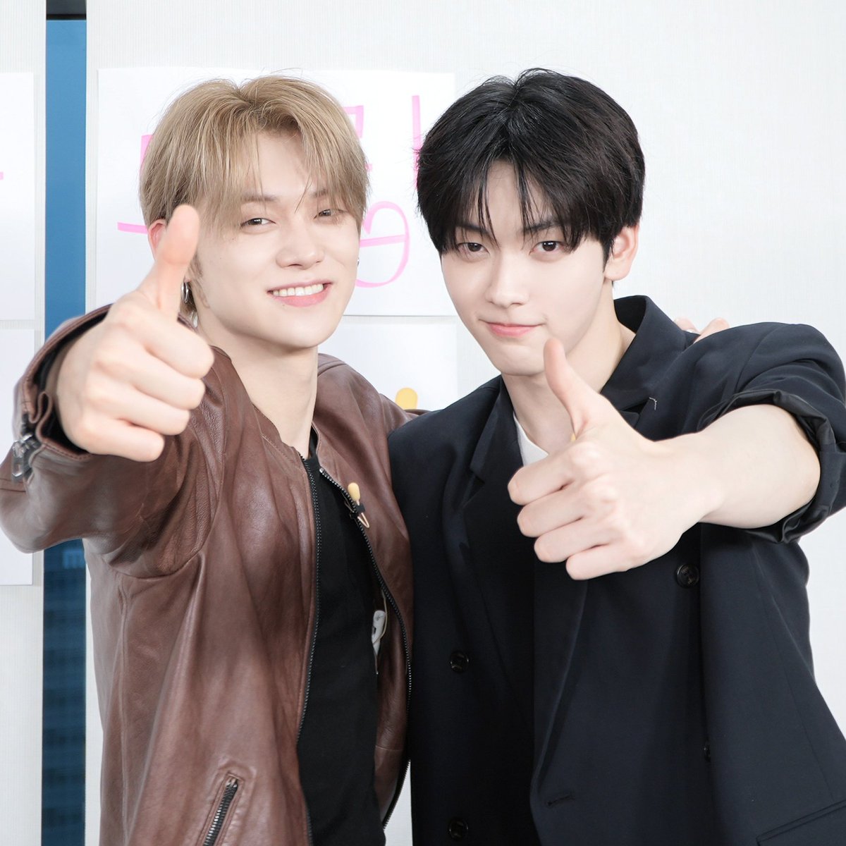 hourly yeonbin tweet media