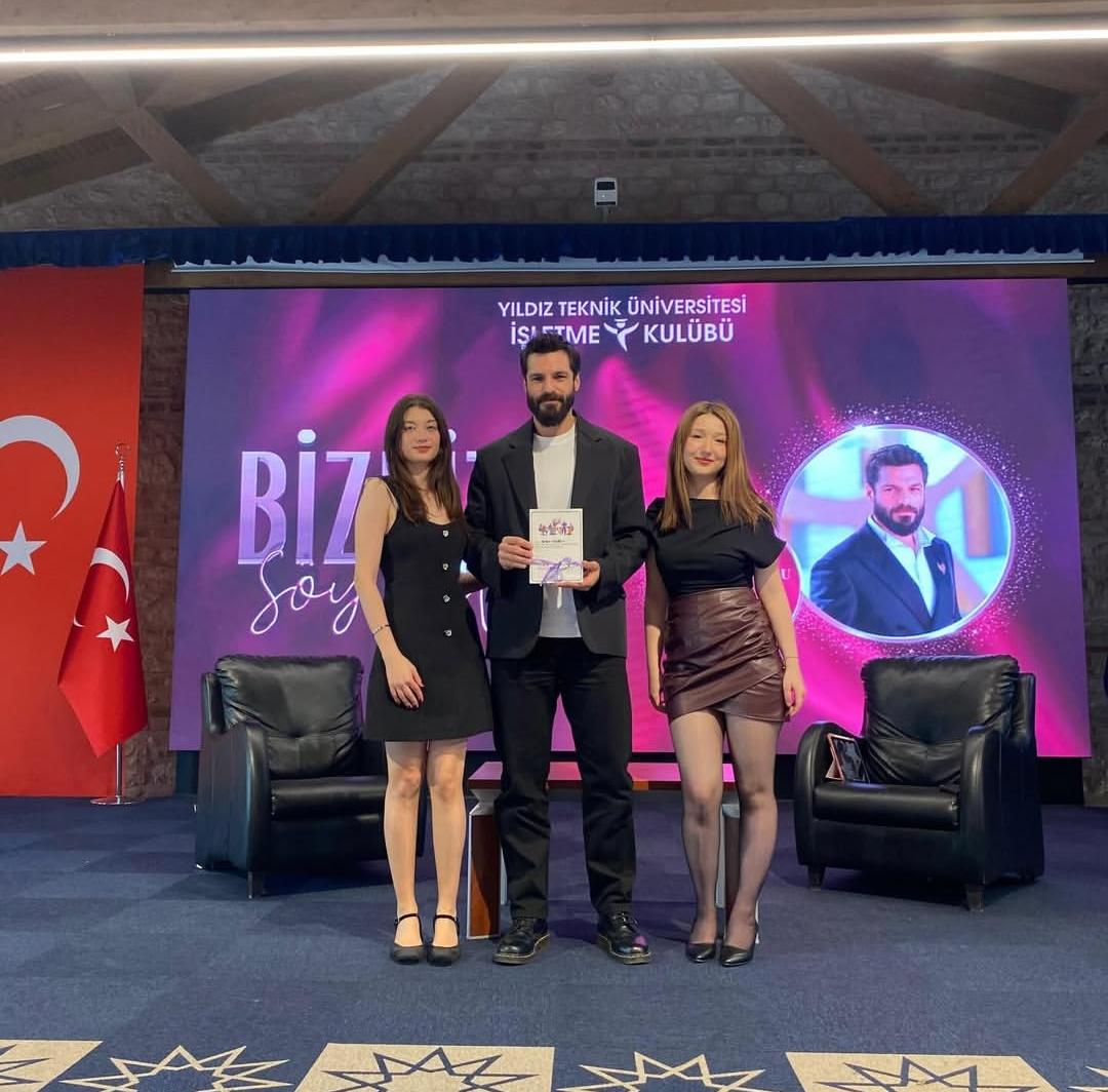 yağmur🌸🍃 tweet media